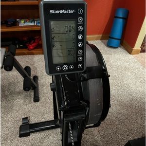 Stairmaster HIIT Rower:local pick up only